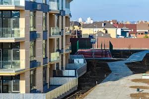 комерційна за адресою Дубищанська вул., 3