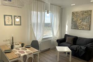 квартира за адресою Берковецька вул., 6