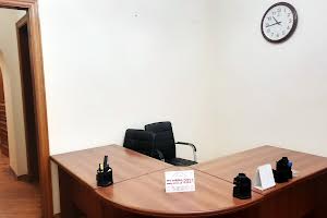 комерційна за адресою Шовковична вул., 21