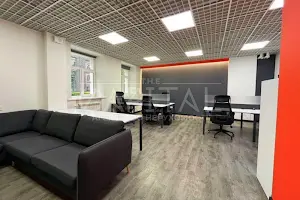 комерційна за адресою Сім'ї Прахових вул. (Гайдара), 58/10