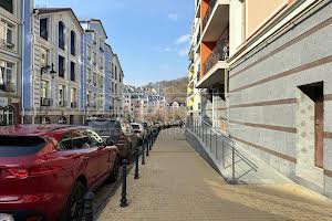 комерційна за адресою Дегтярна вул., 9