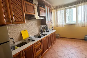 квартира за адресою Верховинна вул., 37