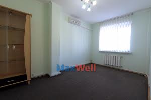 комерційна за адресою Оболонська вул., 12