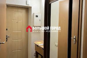 квартира за адресою Бочарова вул., 16