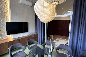 комерційна за адресою Шота Руставелі вул., 15-Б