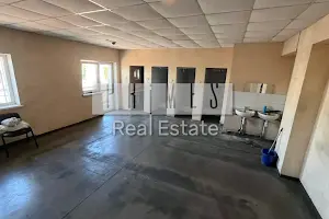 комерційна за адресою Велика Кільцева дорога вул., 4б