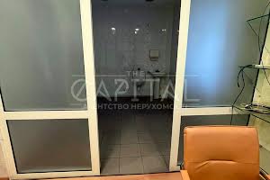 комерційна за адресою Ділова вул. (Димитрова), 7