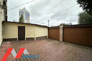 будинок за адресою Академіка Івахненка вул. (Чаплигіна), 2