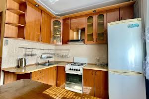 квартира по адресу Степана Бандери ул., 16
