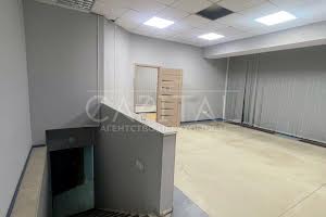 комерційна за адресою Дніпровська набережна вул., 13