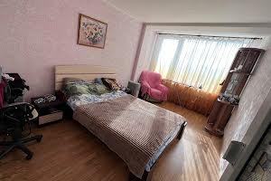 квартира за адресою Літературна вул., 12
