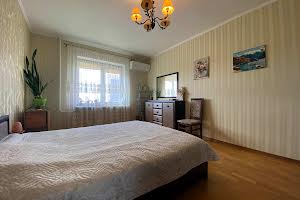 квартира за адресою Федора Ернста вул., 2