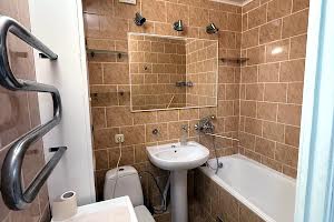 квартира за адресою 92 бригади вул., 33а