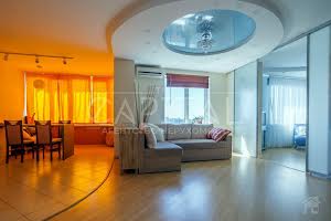 квартира за адресою Велика Китаївська вул., 10а