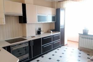 квартира за адресою Владислава Бувалкіна вул. (Бочарова Генерала), 44