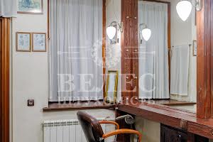 коммерческая по адресу Межигорская ул., 24