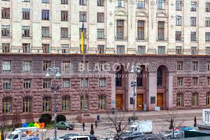 комерційна за адресою Лютеранська вул., 8