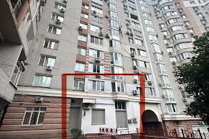 комерційна за адресою Степана Руданського вул., 4-6