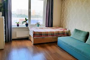 квартира за адресою Богатирська вул., 6а