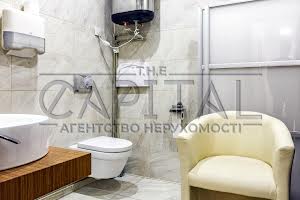 комерційна за адресою Юрія Шумського вул., 5