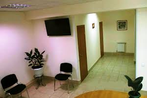 комерційна за адресою Вишгородська вул., 21