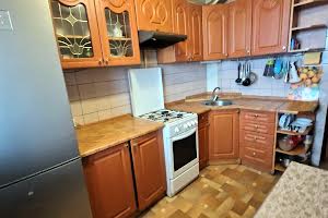 квартира за адресою Роганська вул., 144