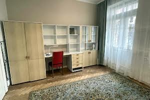 квартира за адресою Базарна вул., 18
