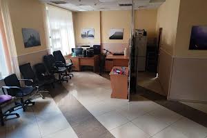 комерційна за адресою Ованеса Туманяна вул., 15-А