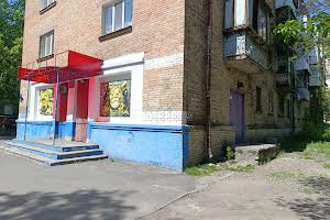 комерційна за адресою Юрія Глушка вул. (Подвойського), 2