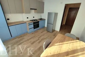 квартира за адресою Золотогірська вул., 14-А