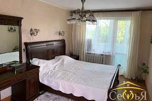 квартира за адресою Захисників України вул. (Одинцова), 7