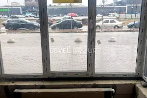 комерційна за адресою Олександра Олеся вул., 17