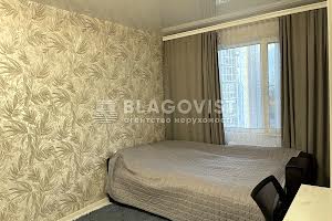 квартира за адресою Вишняківська вул., 4