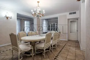 будинок за адресою пер. Мичурина, 6