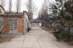комерційна за адресою Олексія Курінного вул. (Карла Маркса), 40