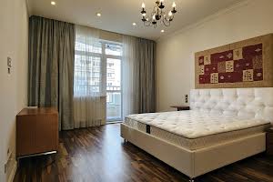 квартира за адресою Антоновича, 131
