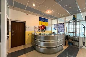 комерційна за адресою Саксаганського вул., 121