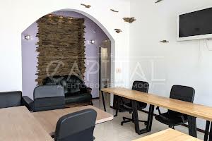 комерційна за адресою Шота Руставелі вул., 1