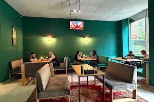 комерційна за адресою Радистів вул., 34-Б