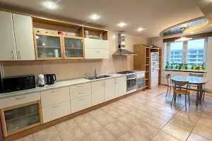 квартира за адресою Ливарна, 6
