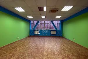 комерційна за адресою Біличанська вул., 44а