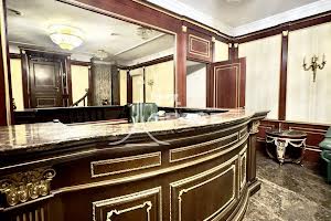комерційна за адресою Костельна вул., 6