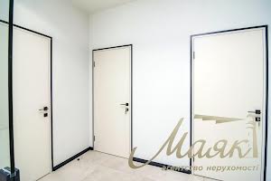 комерційна за адресою Джона Маккейна вул. (Івана Кудрі), 26