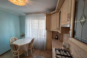 квартира по адресу Будівельників ул., 3