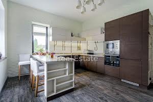 будинок за адресою Святкова вул., 13