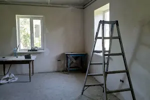 будинок за адресою с. Нові Петрівці, абрикосова