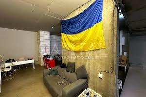 комерційна за адресою Дмитрівська вул., 80