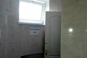 комерційна за адресою Громадянська вул., 5
