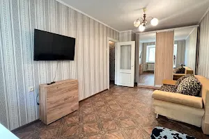 квартира за адресою Дачна вул., 13