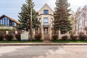 будинок за адресою Богатирська вул., 30